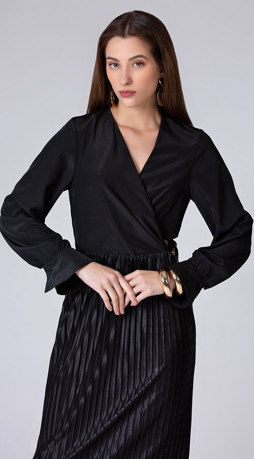 Vestido Maria.Valentina Midi Decote Transpassado Plissado Preto