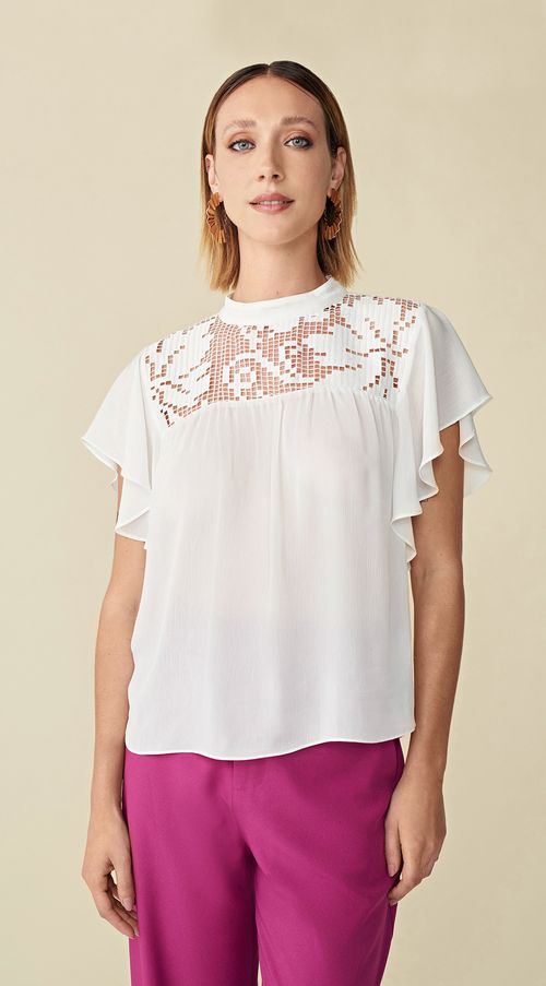 Blusa Maria.Valentina Decote Redondo Manga Curta Detalhe Renda Off White