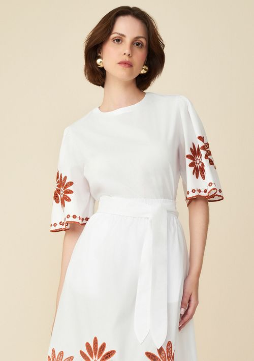 T-Shirt Maria.Valentina Decote Redondo Bordado Industrial Off White
