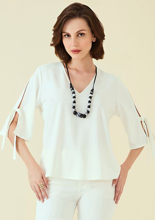 Blusa Maria.Valentina Decote V Manga 3/4 Com Colar Off White