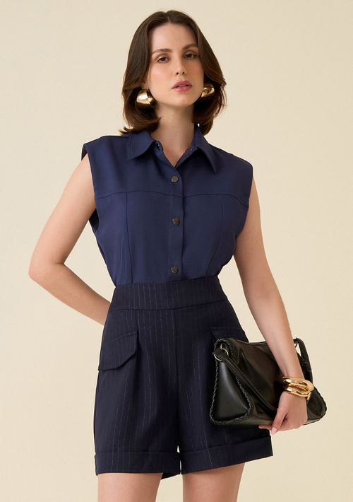 Camisa Maria.Valentina Cavada Detalhe Botão Azul Marinho