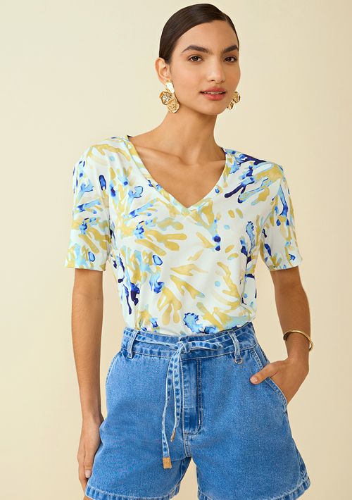 T-Shirt Maria.Valentina Decote V Estampada Off White