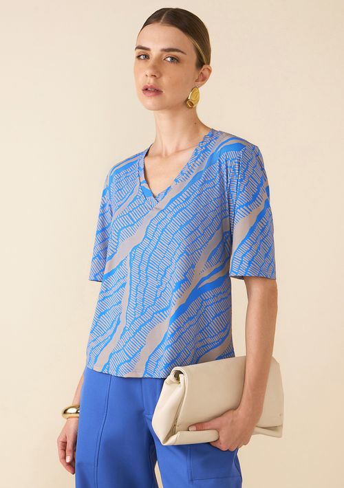T-Shirt Maria.Valentina Decote V Básica Estampada Azul