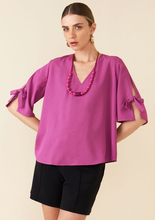 Blusa Maria.Valentina Decote V Manga 3/4 Com Colar Rosa