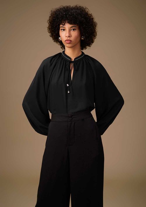 Blusa Maria.Valentina Solta Decote Careca Manga Longa Padrão Preto