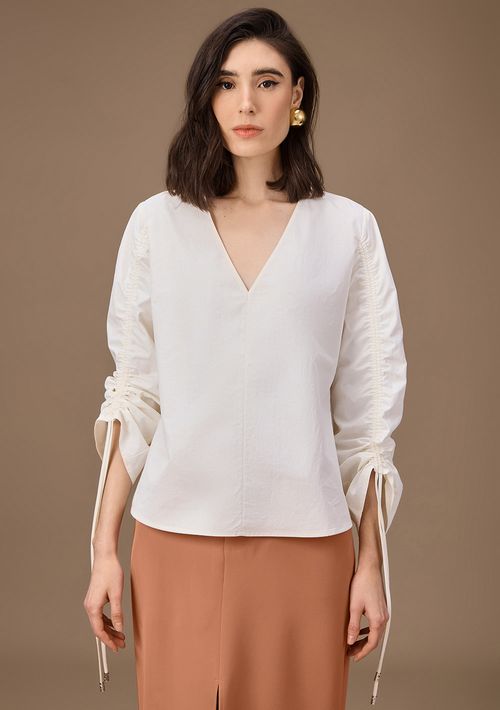 Blusa Maria.Valentina Solta Decote V Manga 7 Oitavos Padrão Off White