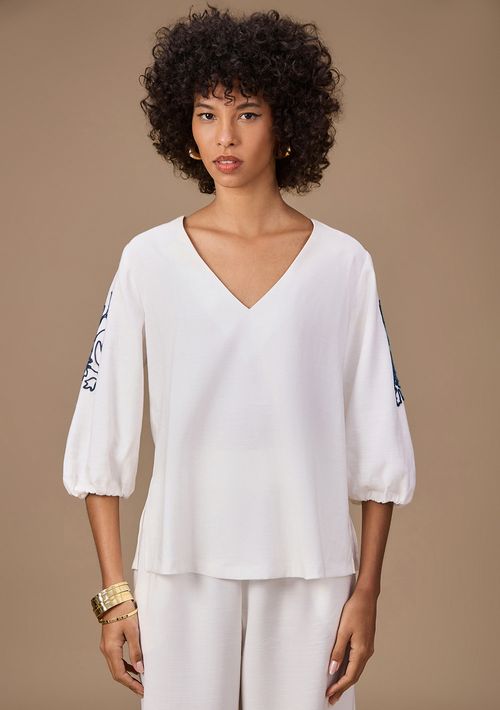Blusa Maria.Valentina Solta Decote V Manga 7 Oitavos Padrão Off White