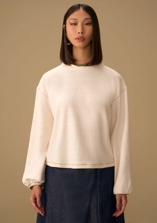 Blusa Maria.Valentina Solta Decote Canoa Manga Longa Padrão Off White
